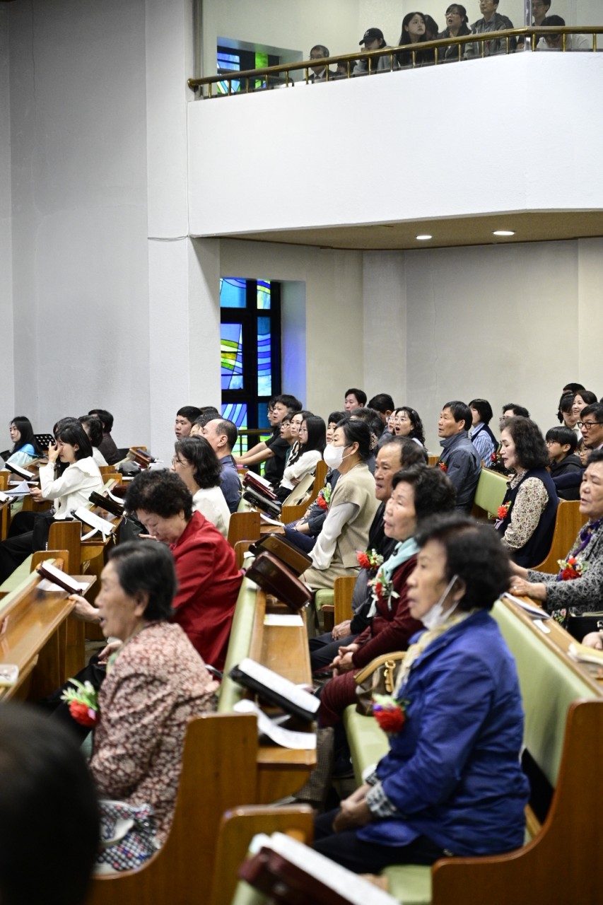 비산동 교회 행사 사진-24년5월12일 온 가족이 함께 드리는 예배-59653573263.jpg